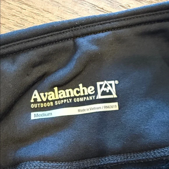 NWT Avalanche Fleece Lined Leggings - M - Picture 4 of 8
